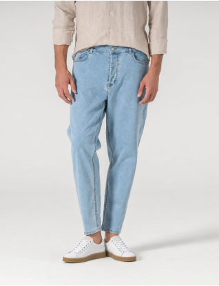 CALÇA DE GANGA CROPPED FIT AZUL CLARO