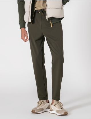 CALÇA DE TECIDO TÉCNICO SLIM FIT VERDE KAKI