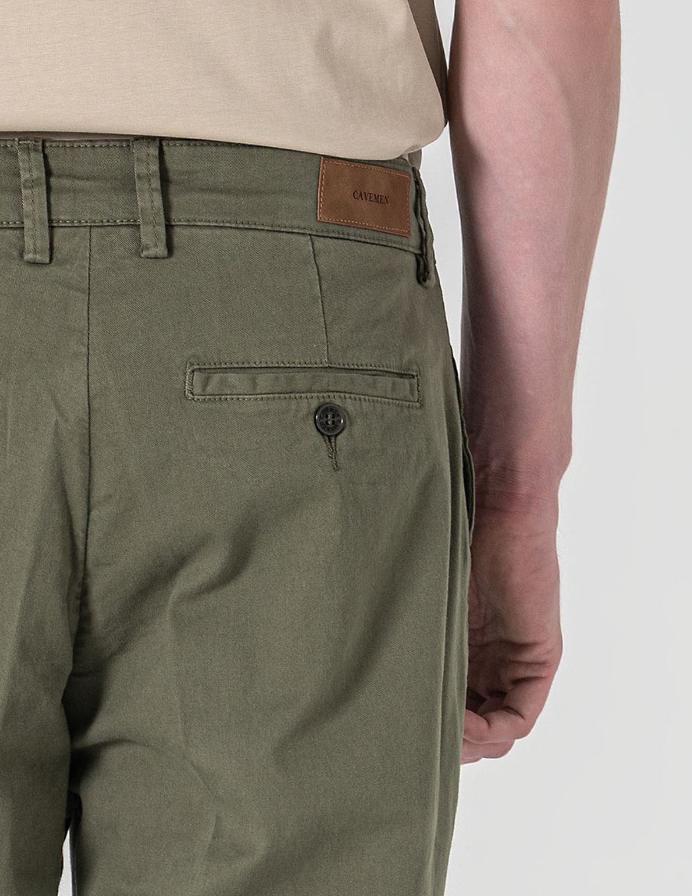 CALÇA CHINO CROPPED FIT VIROLA VERDE OLIVA