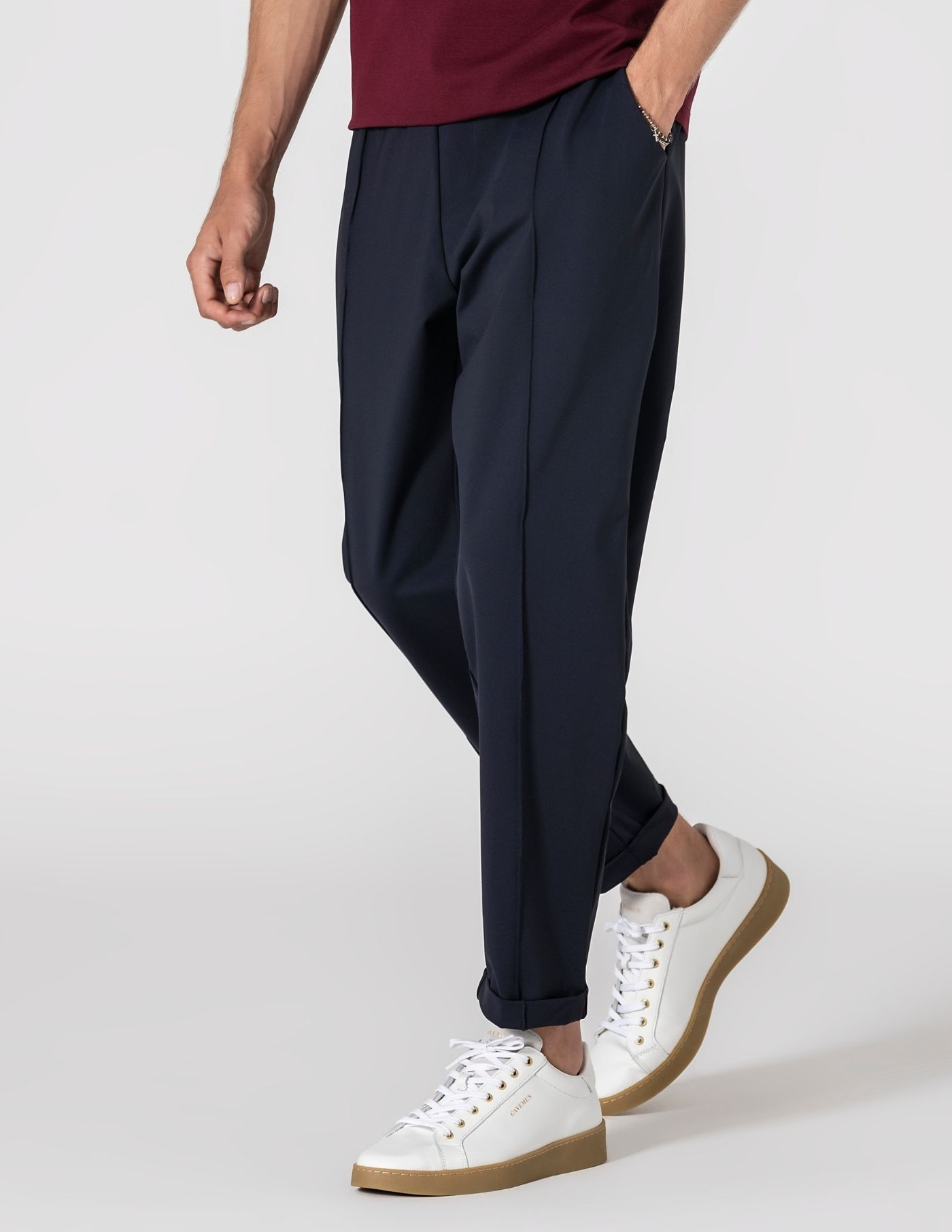 CALÇA DE TECIDO TÉCNICO COM NERVURA AZUL CROPPED