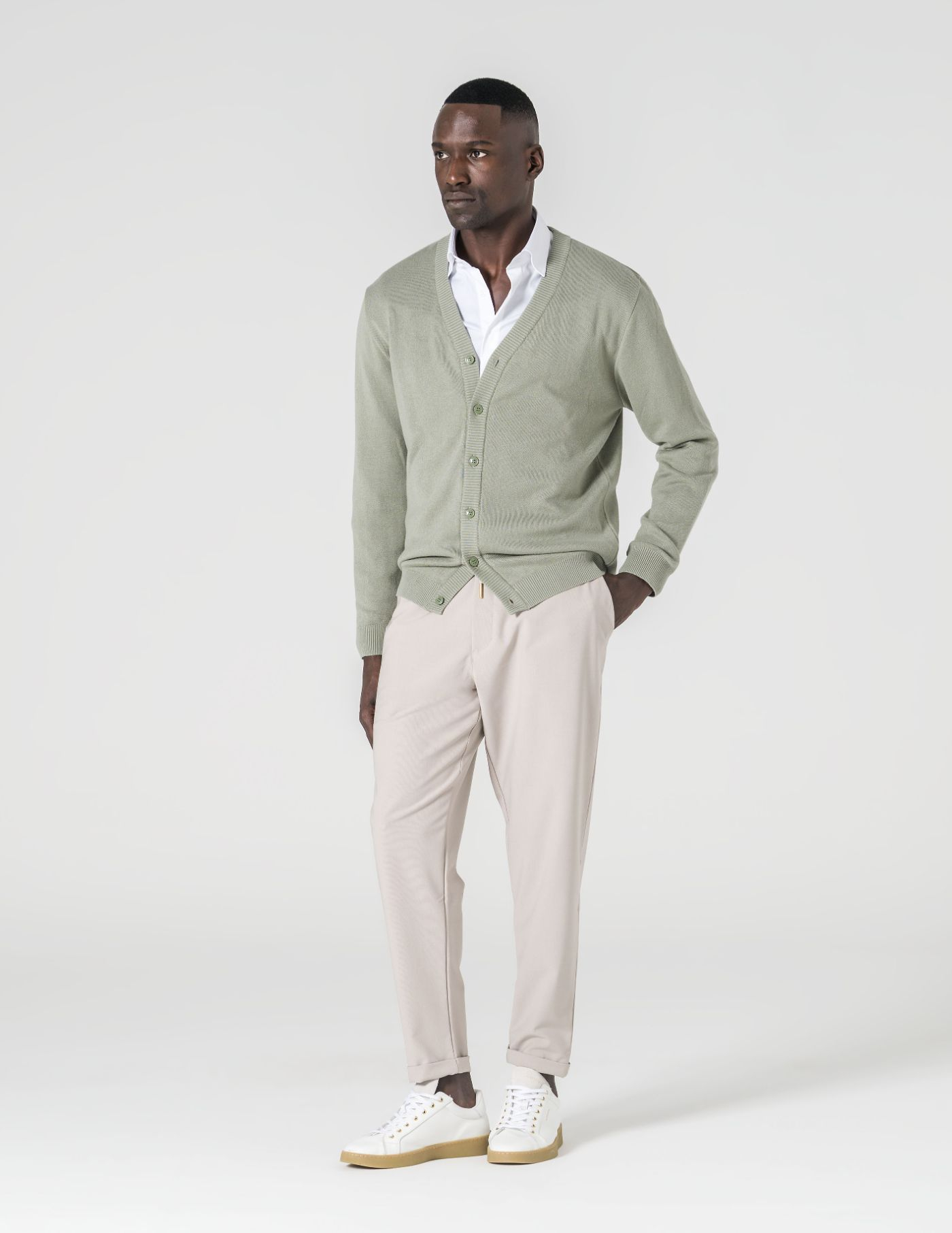 CARDIGAN DE BOTÕES VERDE