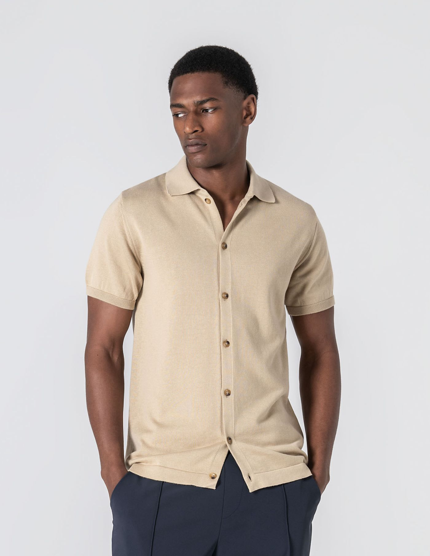 POLO CAMISEIRO BEGE