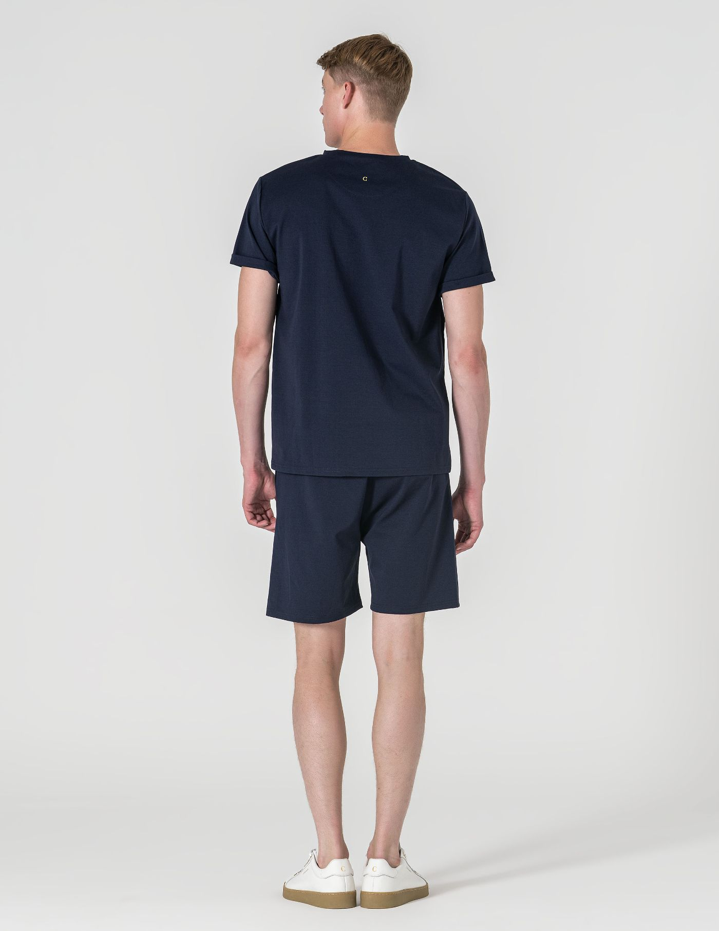 T-SHIRT RELAXED DE ALGODÃO E POLIAMIDA AZUL MARINHO