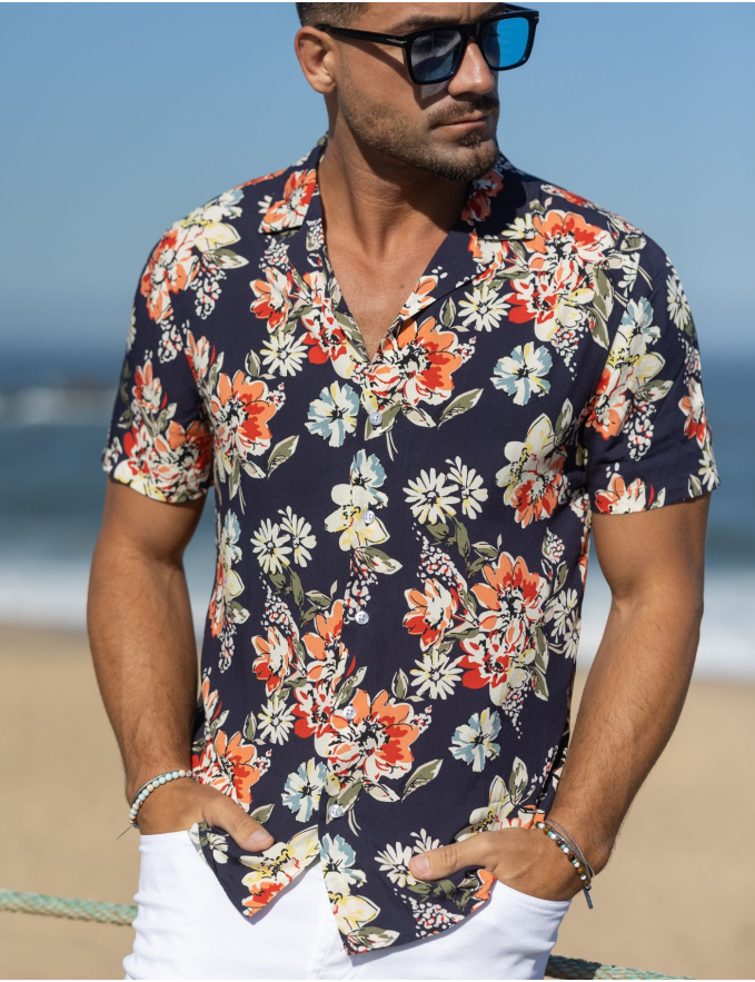 CAMISA MANGA CURTA RELAXED FIT PADRÃO AZUL
