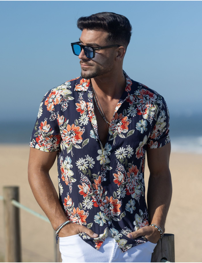 CAMISA MANGA CURTA RELAXED FIT PADRÃO AZUL