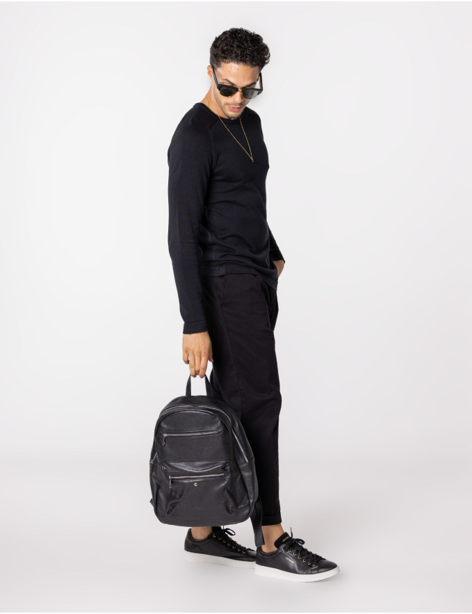 CAMISOLA DE MALHA DECOTE ENROLADO PRETO