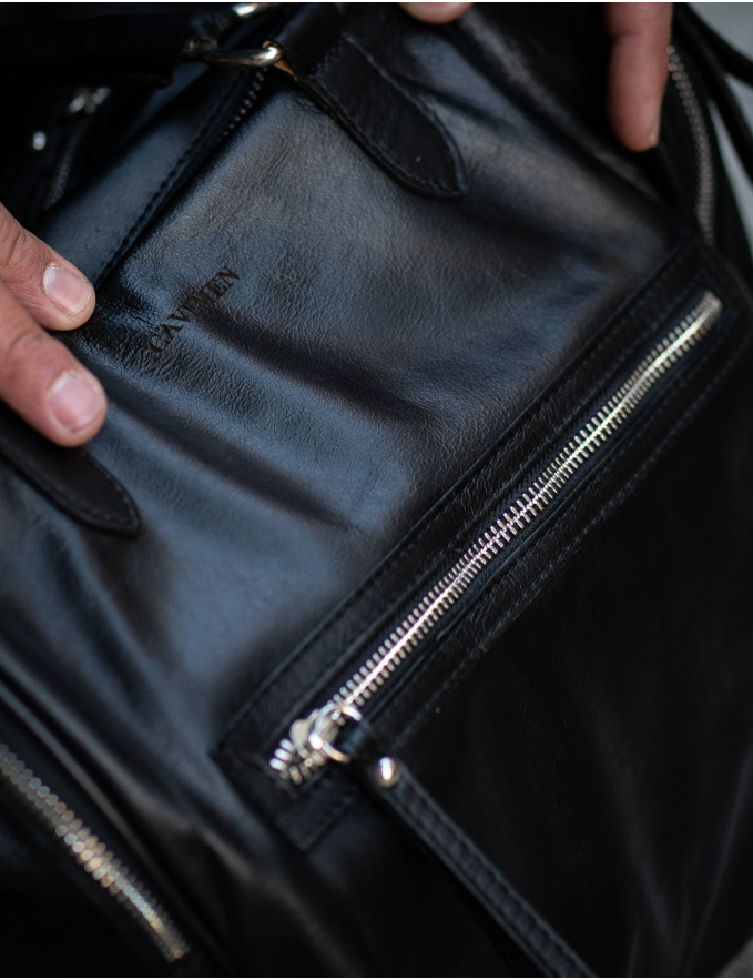 ESSENTIAL BAG PRETO