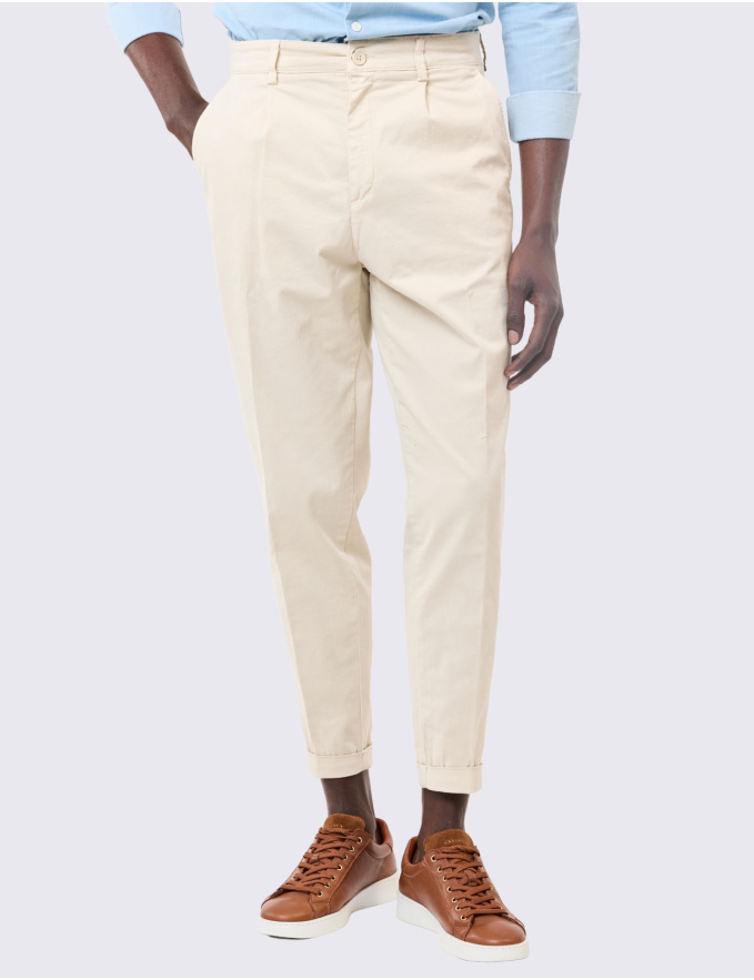 CALÇA CHINO CROPPED FIT VIROLA BEGE CLARO