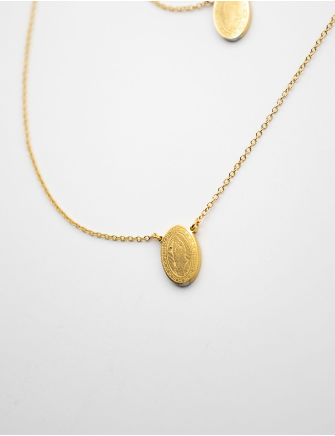 ESCAPULÁRIO COM PENDENTE DOURADO