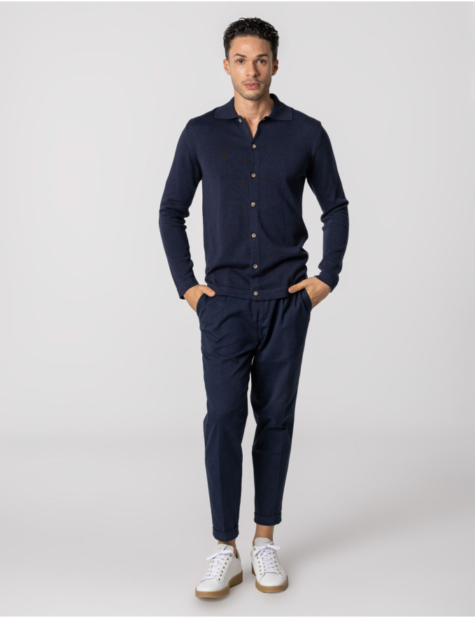 CAMISEIRO DE MALHA AZUL MARINHO