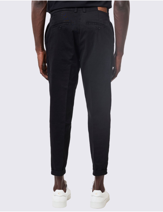 CALÇA CHINO CROPPED FIT VIROLA PRETO