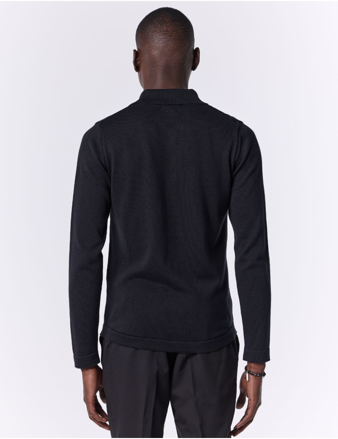 CAMISEIRO DE MALHA PRETO