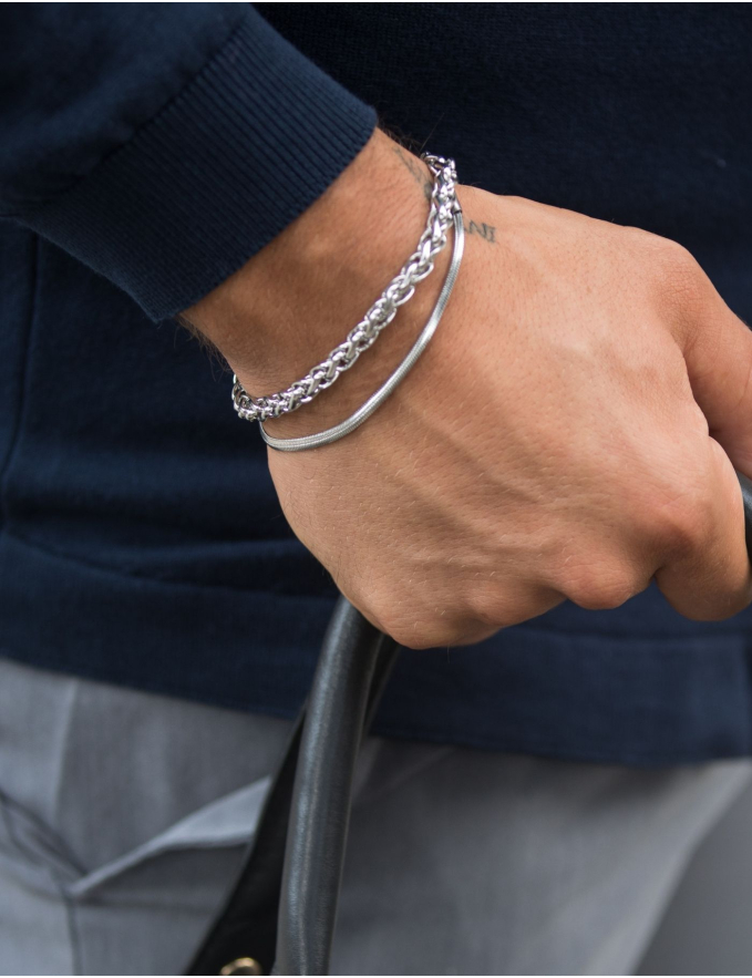 PULSEIRA LEE