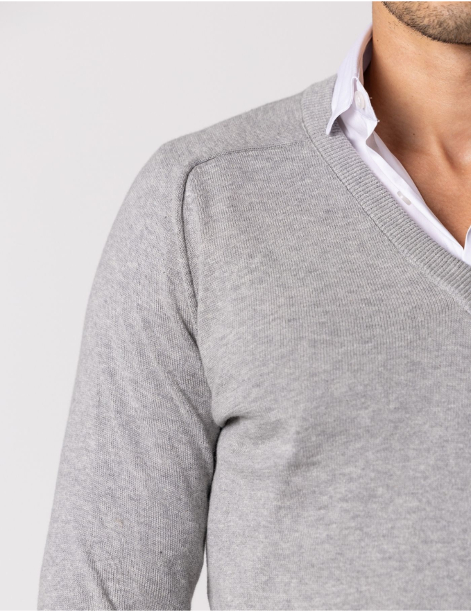 CAMISOLA DE MALHA DECOTE V CINZA MESCLA