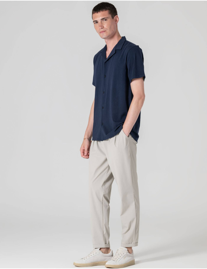 CALÇA DE TECIDO TÉCNICO CINZA CLARO
