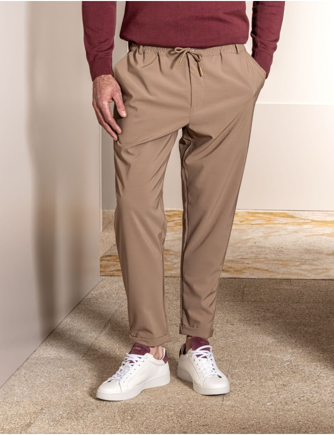 CALÇA CAFÉ DE TECIDO COM CORDÃO CROPPED FIT