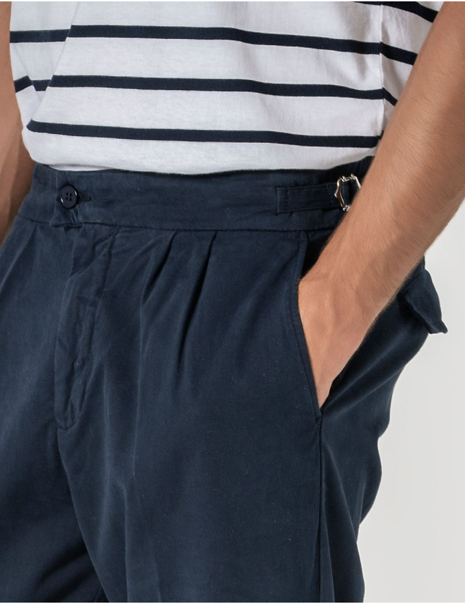 CALÇA CHINO CROPPED FIT PREGA DUPLA AZUL