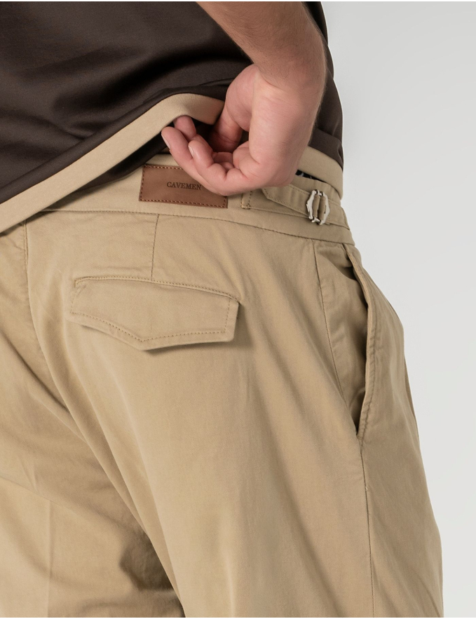 CALÇA CHINO CROPPED FIT PREGA DUPLA BEGE