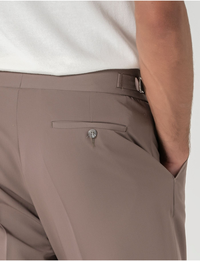 CALÇA DE ALFAIATARIA CINTURA SUBIDA MOUSSE