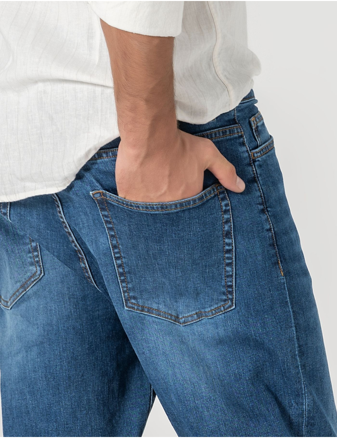 CALÇA DE GANGA REGULAR FIT AZUL MÉDIO