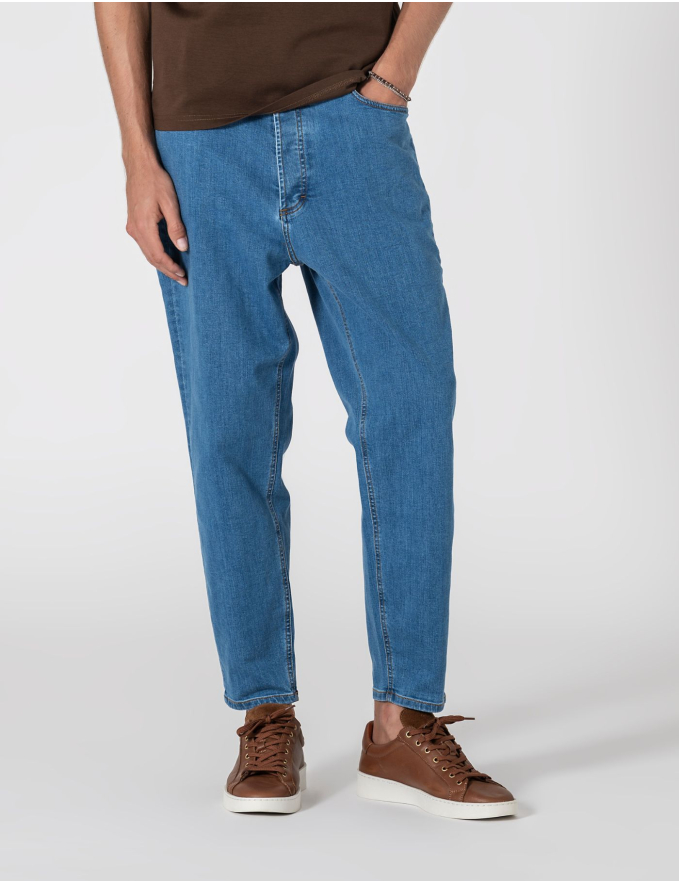 CALÇA DE GANGA TAPERED FIT MID