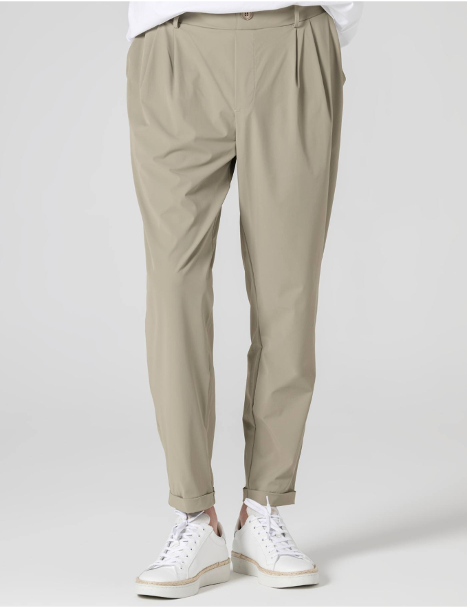 CALÇA DE TECIDO TÉCNICO VERDE SECO