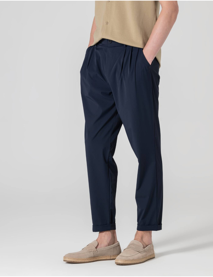 CALÇA DE TECIDO TÉCNICO AZUL MARINHO