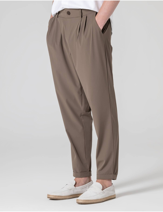 CALÇA DE TECIDO TÉCNICO MOUSSE