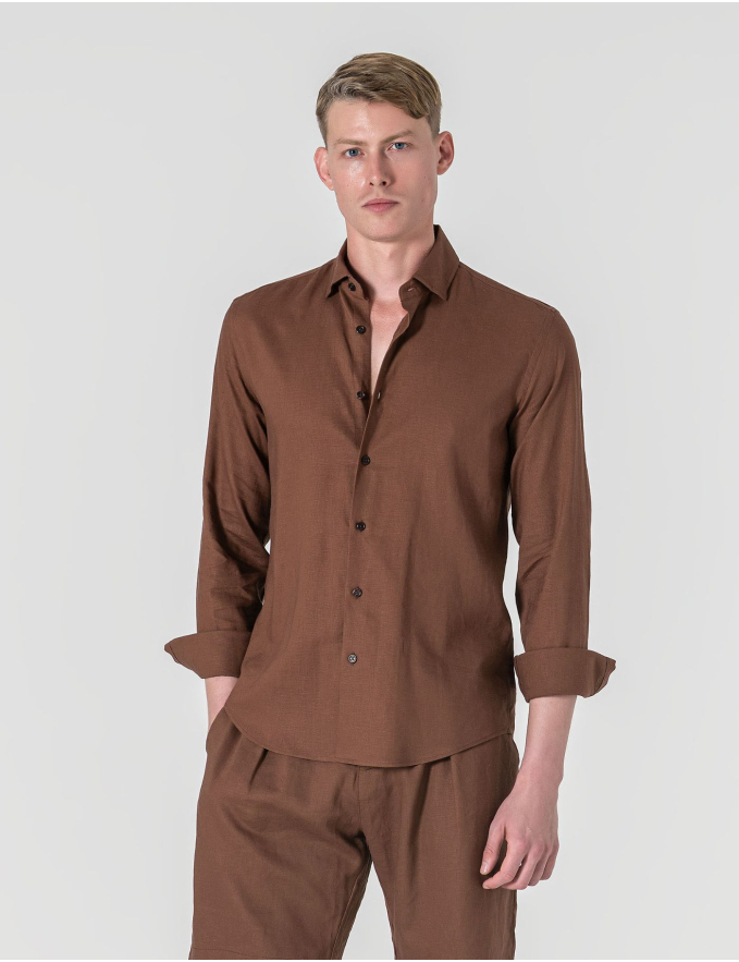 CAMISA DE LINHO CASTANHO