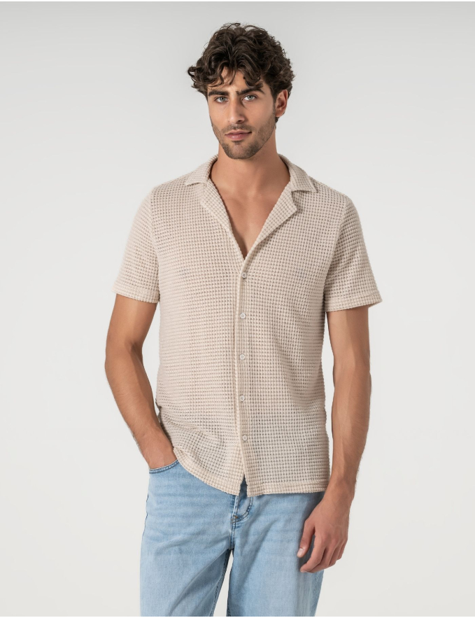 CAMISA HAVAIANA CROCHET BEGE