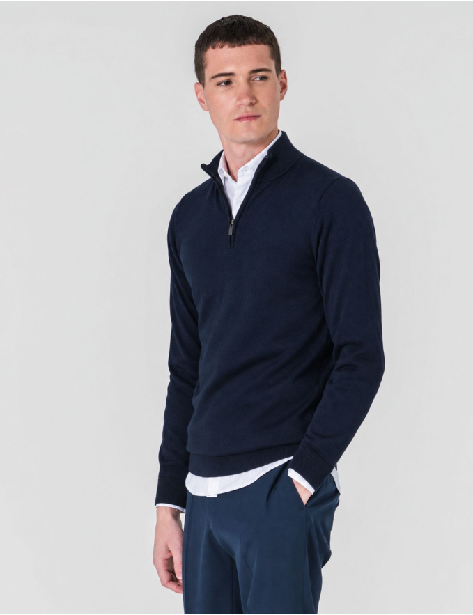 CAMISOLA COM FECHO AZUL