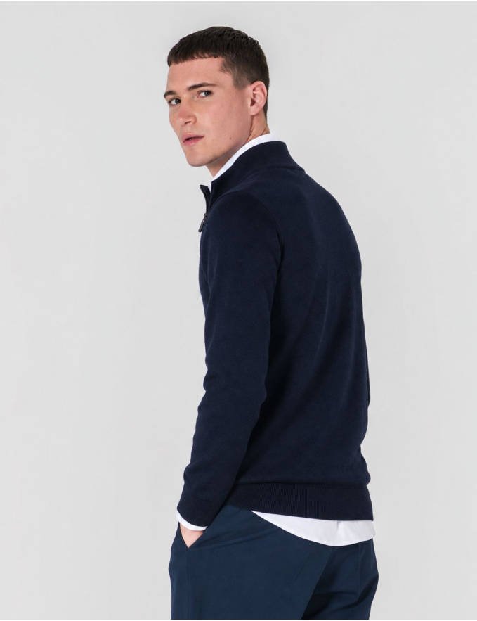 CAMISOLA COM FECHO AZUL