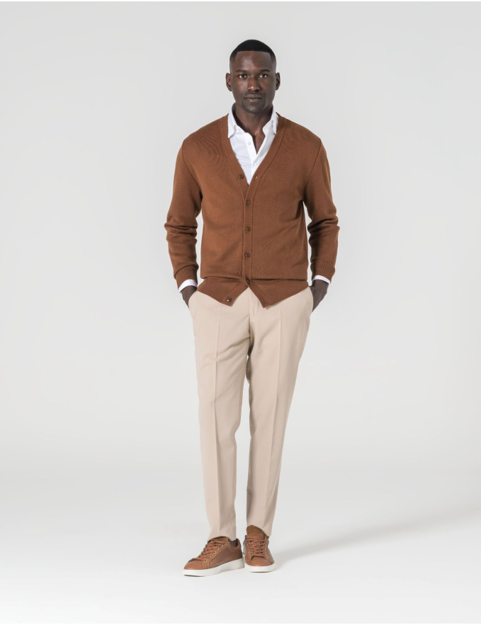 CARDIGAN DE BOTÕES CASTANHO