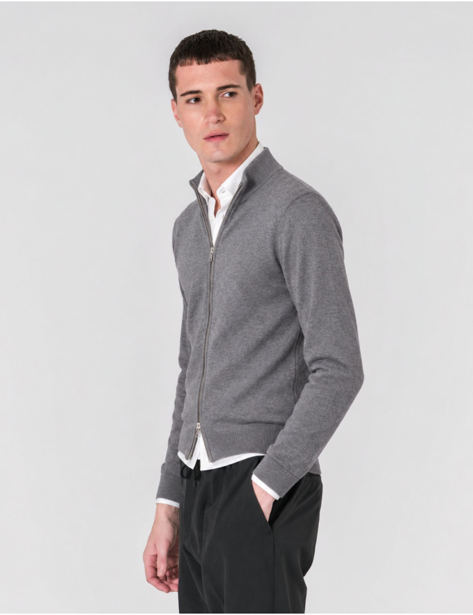 CARDIGAN DE FECHO CINZA