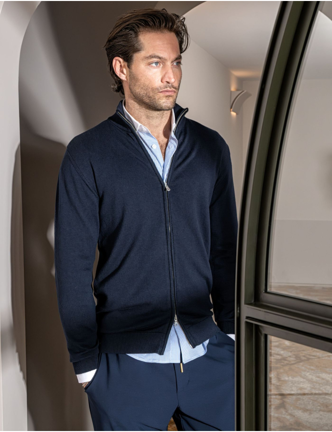 CARDIGAN DE FECHO AZUL