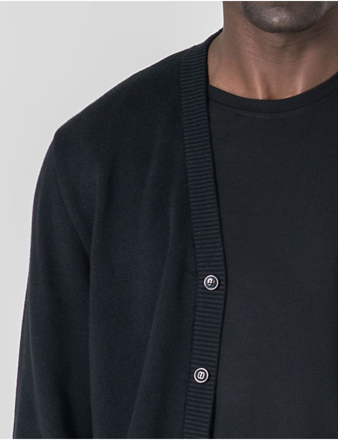 CARDIGAN DE BOTÕES PRETO