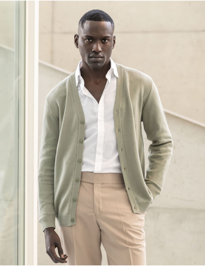 CARDIGAN DE BOTÕES VERDE