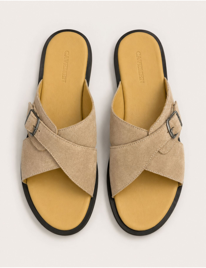 CHINELO FIVELA PELE BEGE