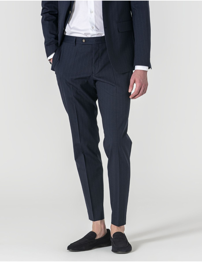 FATO SLIM FIT AZUL ALINHADO C/ RISCA DE GIZ (PICK STITCH)