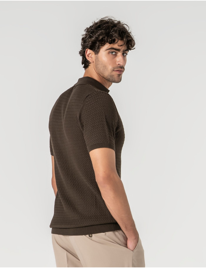 POLO S/ BOTÕES ESTRUTURADO CASTANHO