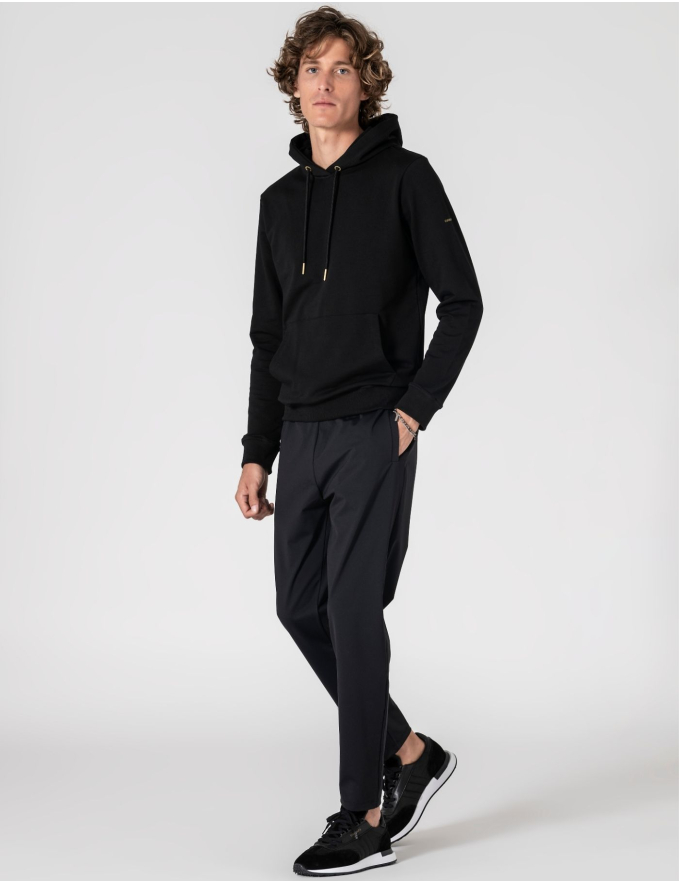 SWEAT COM CAPUZ PRETO
