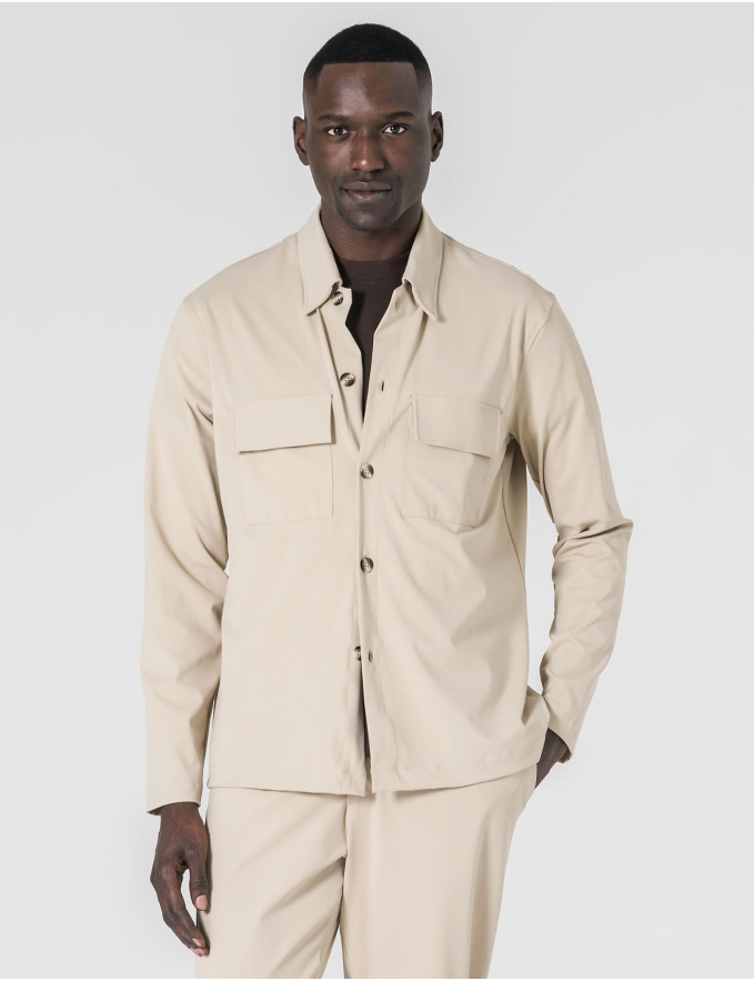 SOBRECAMISA TECIDO TÉCNICO BEGE