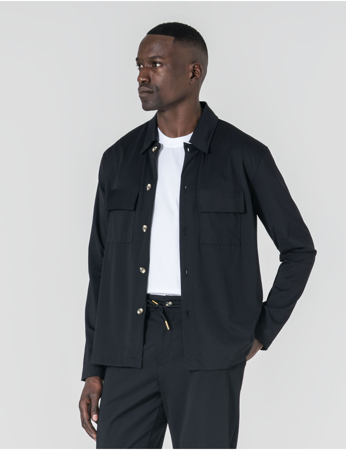 SOBRECAMISA TECIDO TÉCNICO PRETO