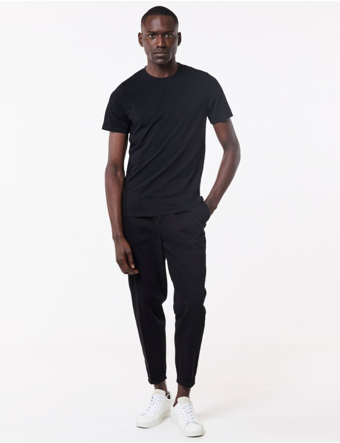 T-SHIRT DE ALGODÃO STRETCH PRETA