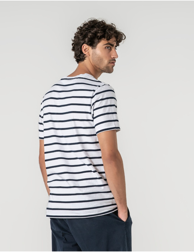 T-SHIRT ALGODÃO RISCA FINA AZUL CLARO