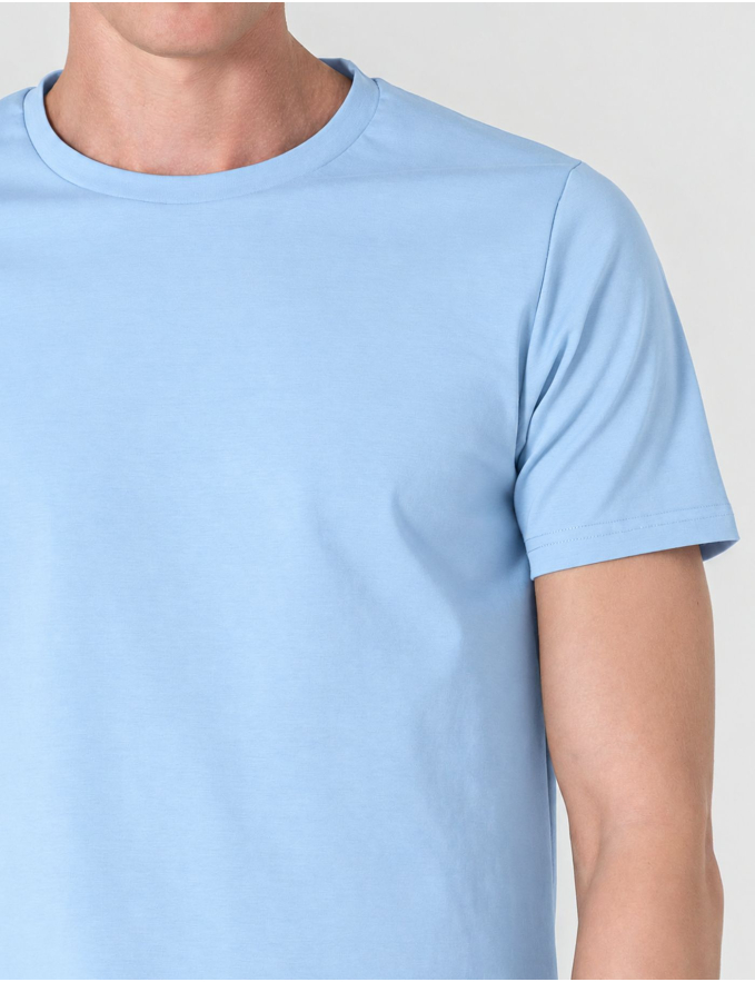 T-SHIRT DE ALGODÃO E POLIAMIDA AZUL CLARO