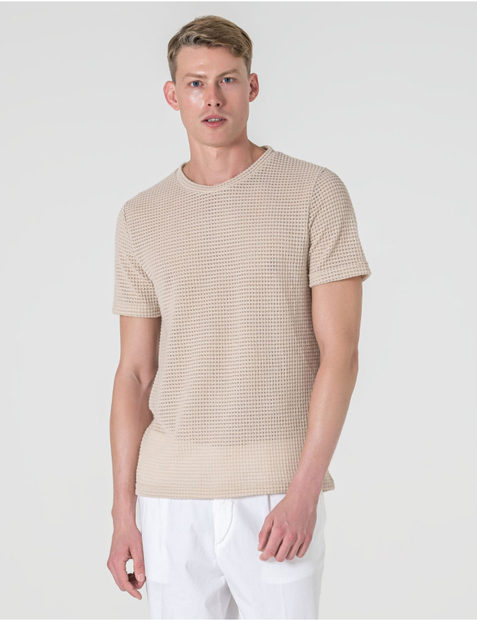 T-SHIRT CROCHET BEGE
