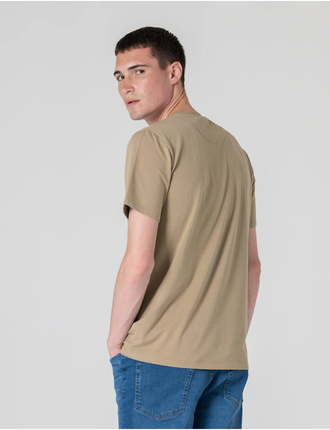 T-SHIRT DE ALGODÃO STRETCH VERDE SECO
