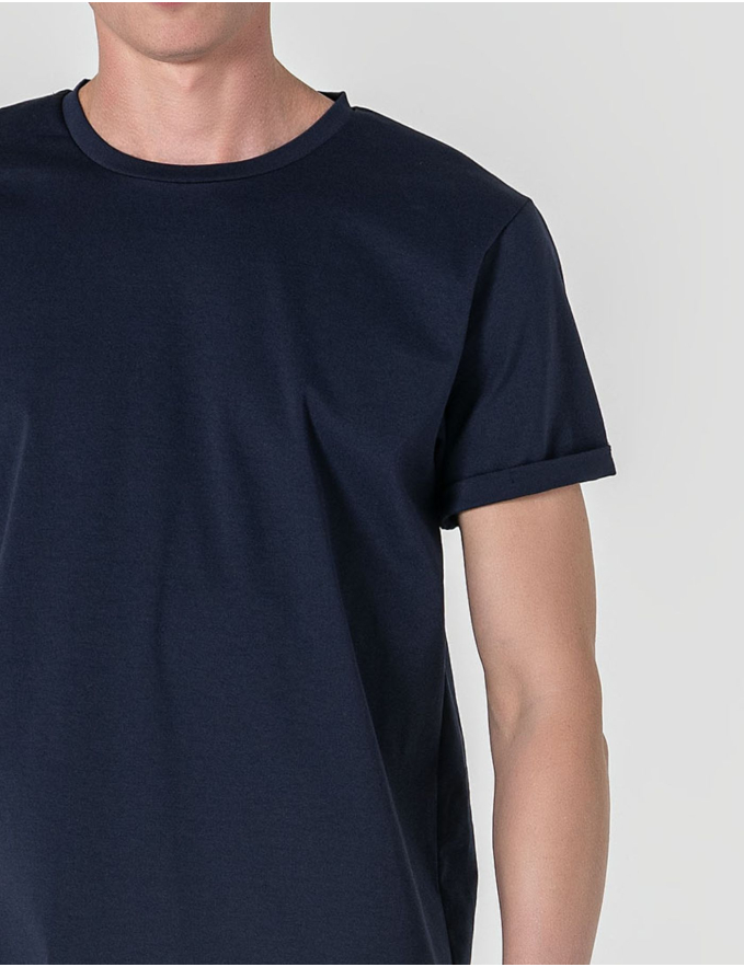T-SHIRT RELAXED DE ALGODÃO E POLIAMIDA AZUL MARINHO