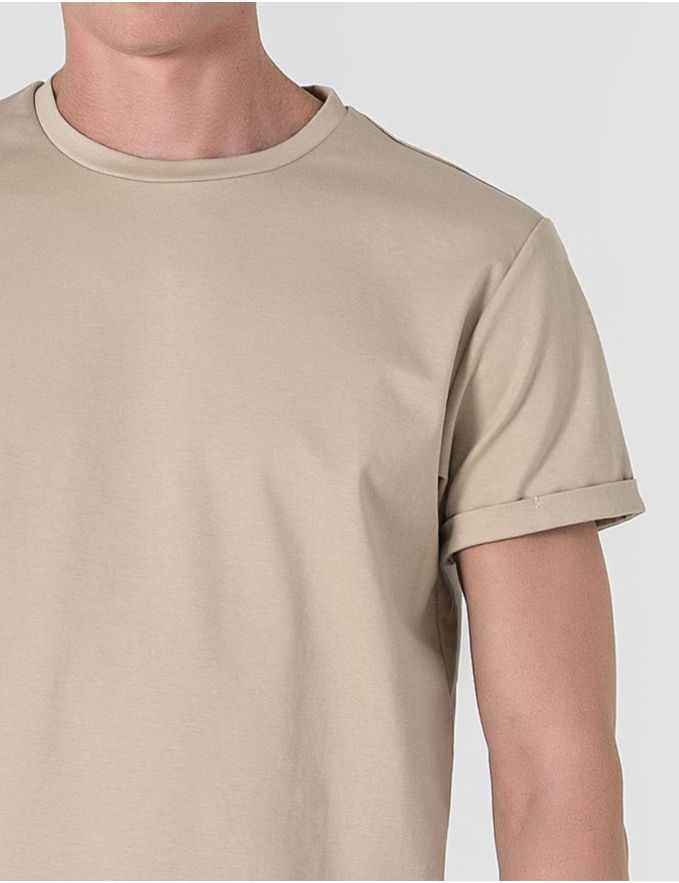 T-SHIRT RELAXED DE ALGODÃO E POLIAMIDA BEGE